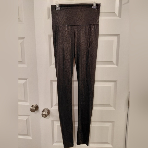 Cherish Pants - Cherish Black Textured Leggings